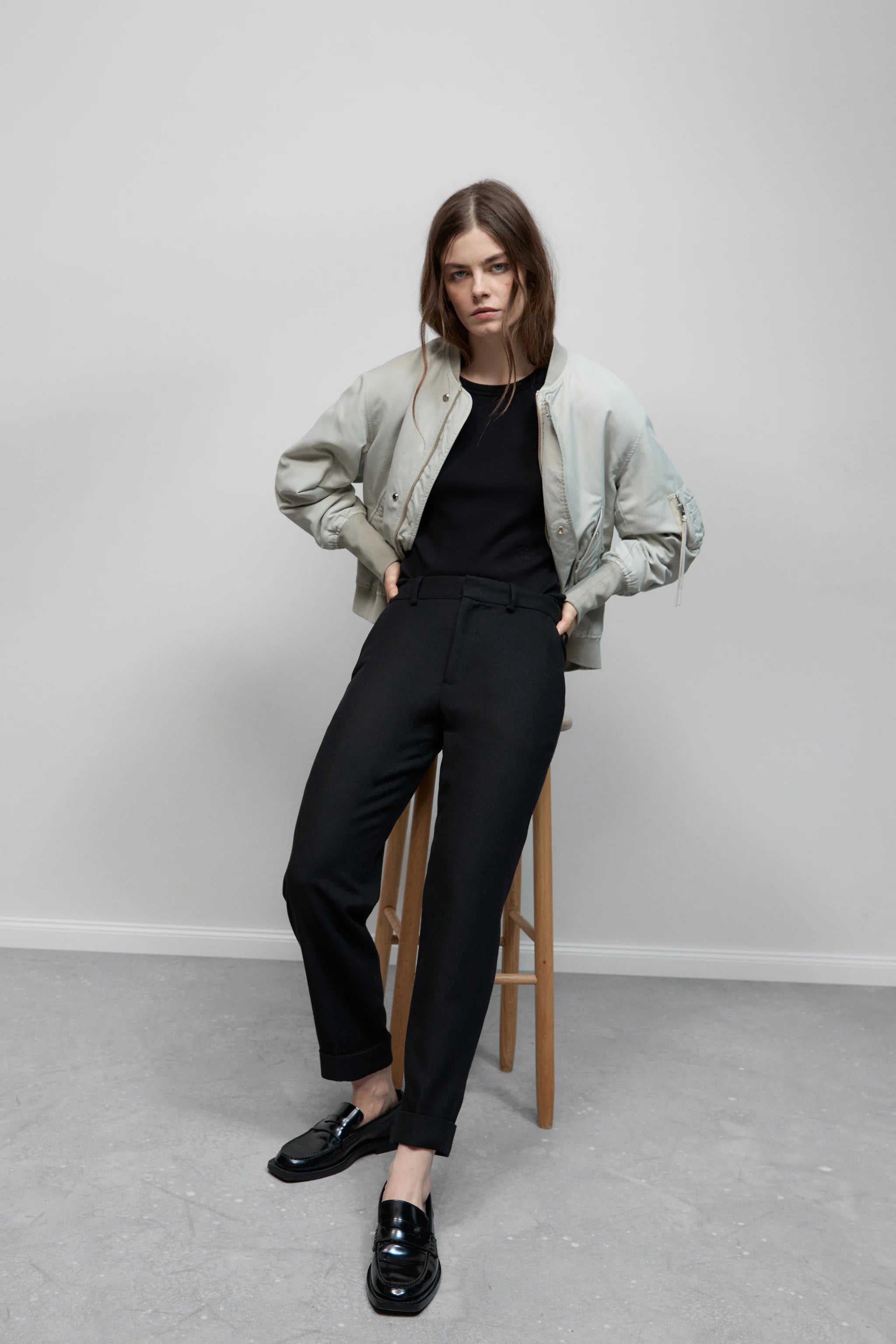 CLOSED WOMENS AUCKLEY RELAXED PANTS - 2 COLORS Relaxed High-Waist Trousers