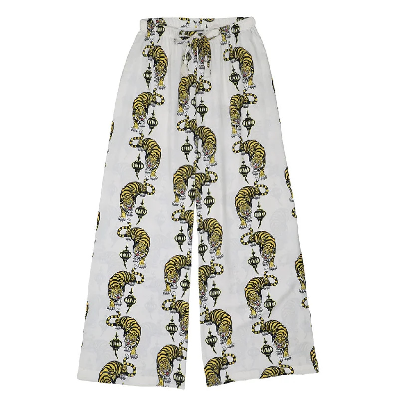 TROPICALI Womens  Hawaiian Pants - White/Yellow Tiger Chic Capri Pants