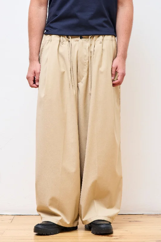 Circular Pants Beige Comfy High-Waist Jeans