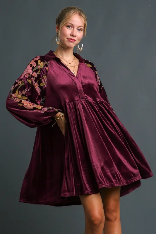 Umgee Velvet Burnout Contrast Babydoll Dress in Wine
