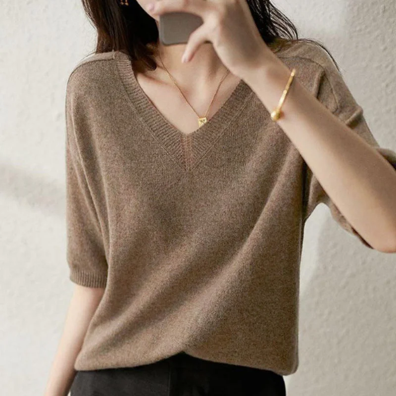 Oatmeal color