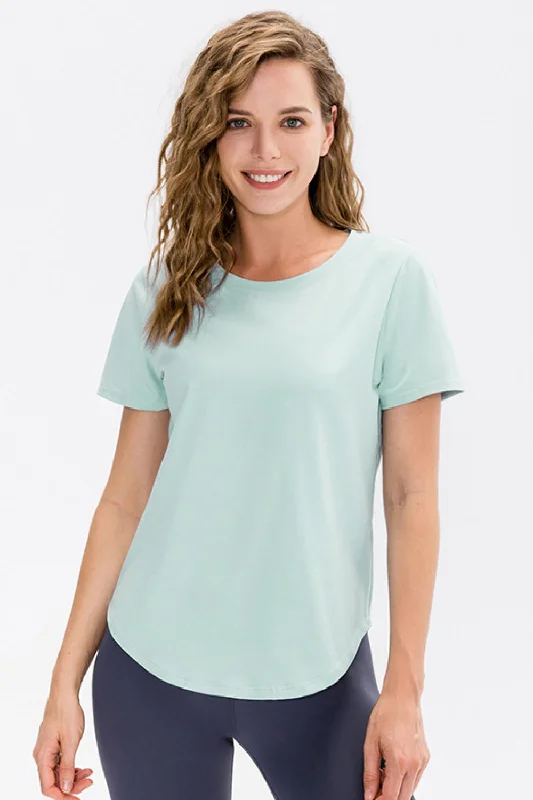 Curved Hem Athletic T-Shirt Handmade Hand-knitted Hand-woven