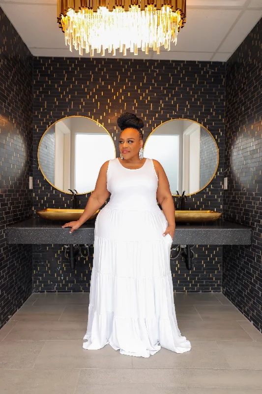 White Memories Maxi Dress Trendy Maxi Dress with Belt