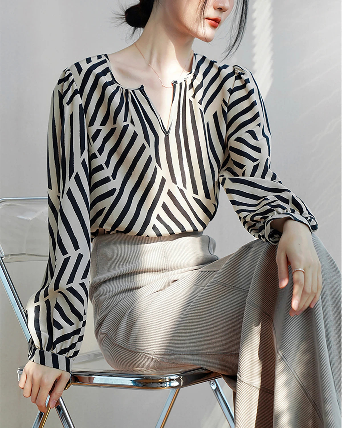 Geometric Stripe Silk Blouse Feminine Puff Blouse