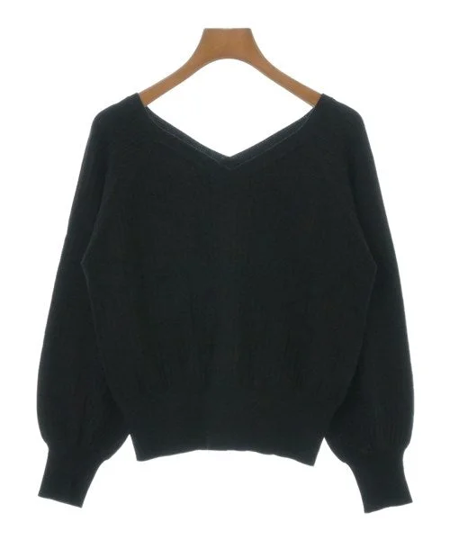 Rouge vif Sweaters Zippered Buttoned Snapped