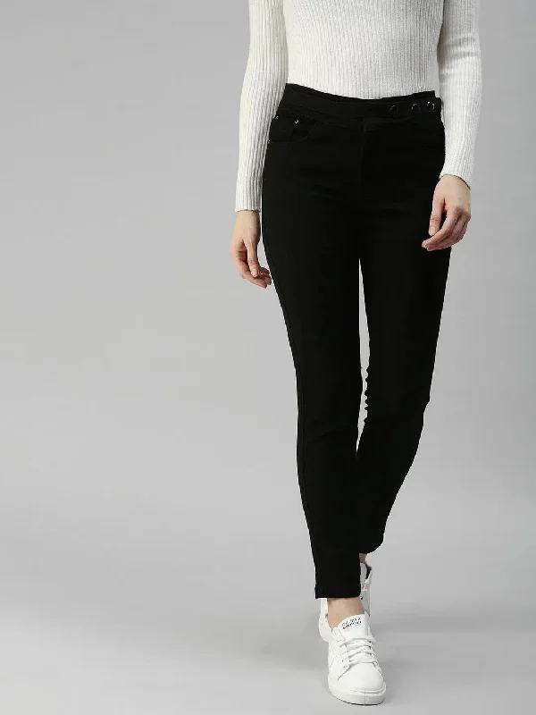 Women's Black Solid Denim Straight Jeans-LT20119-Black Chic Cropped Jeans