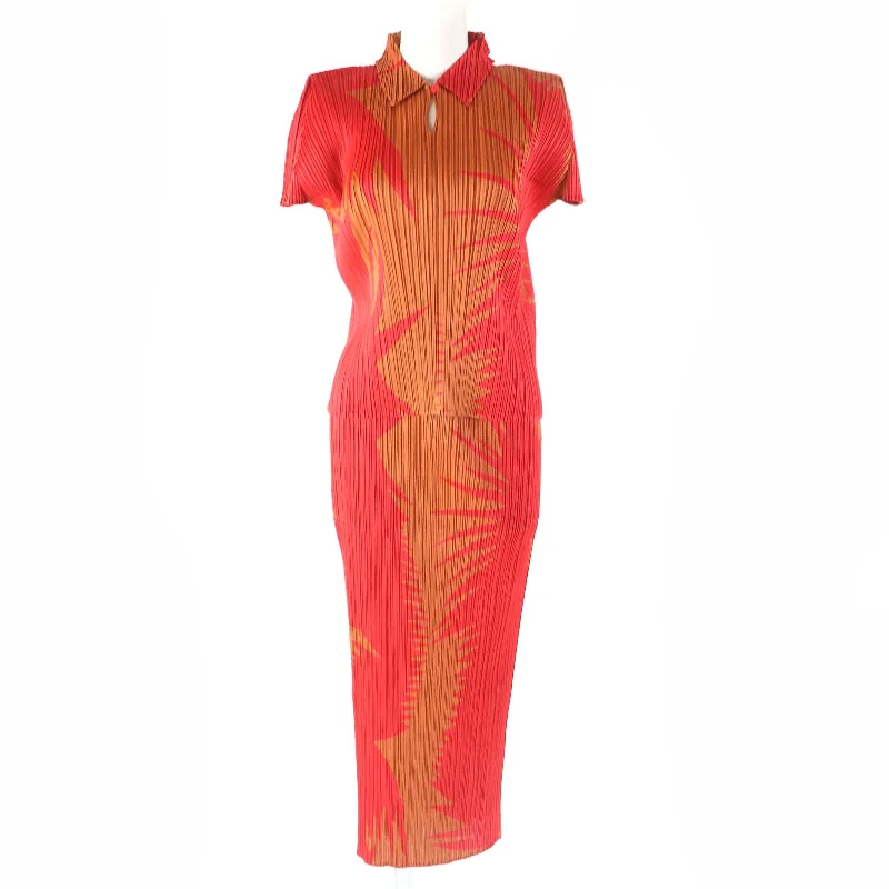 Issey Miyake Polyester Short Sleeve Top & Skirt Set breathable skirt fabric